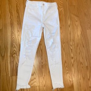 American Eagle white distressed jeans